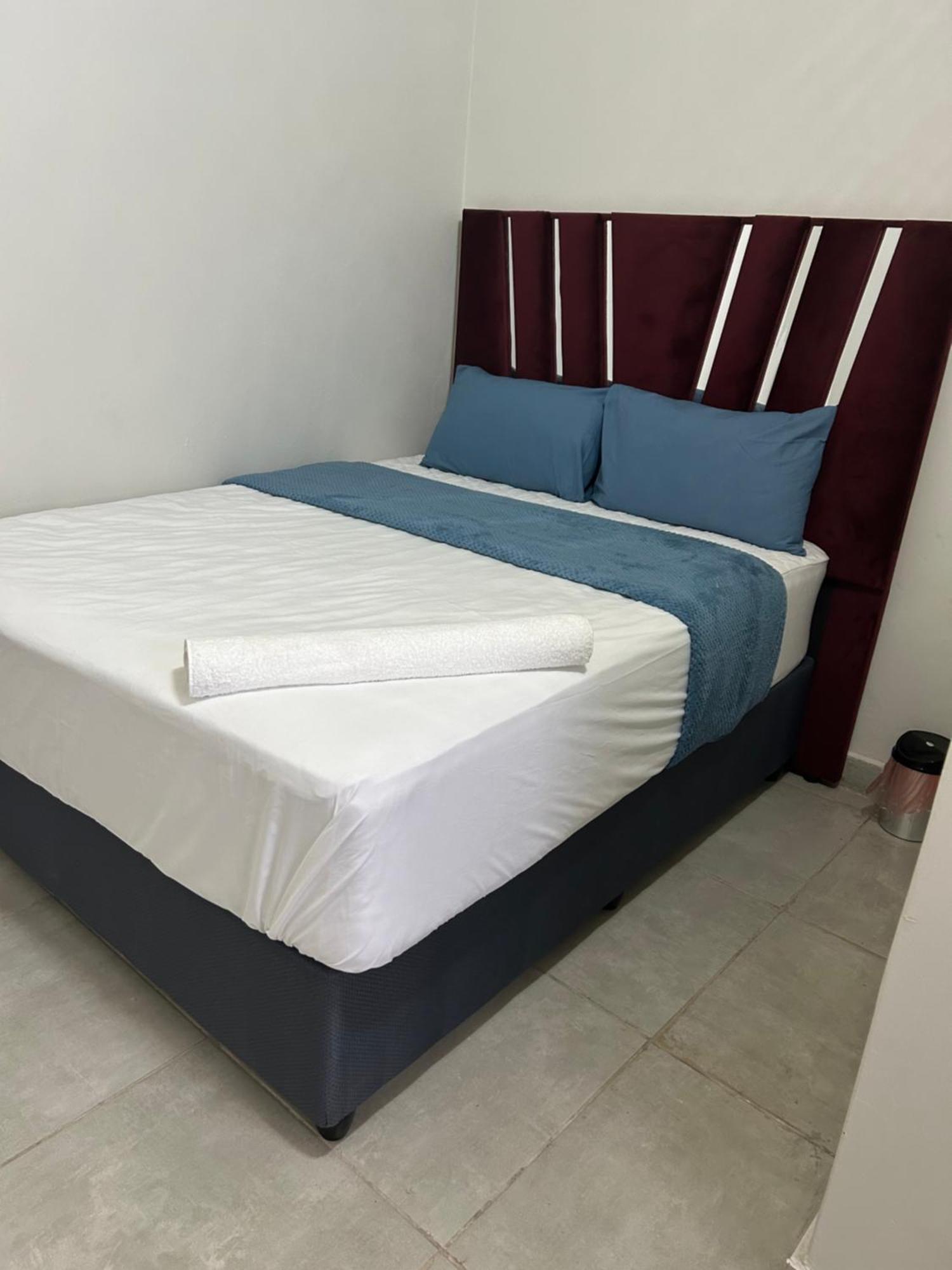 Chocolate City Guest House Източен Лондон Екстериор снимка